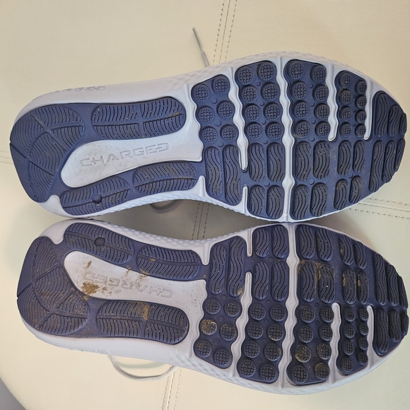 Under Armour Women's Athletic Shoes - Picture 6 of 7